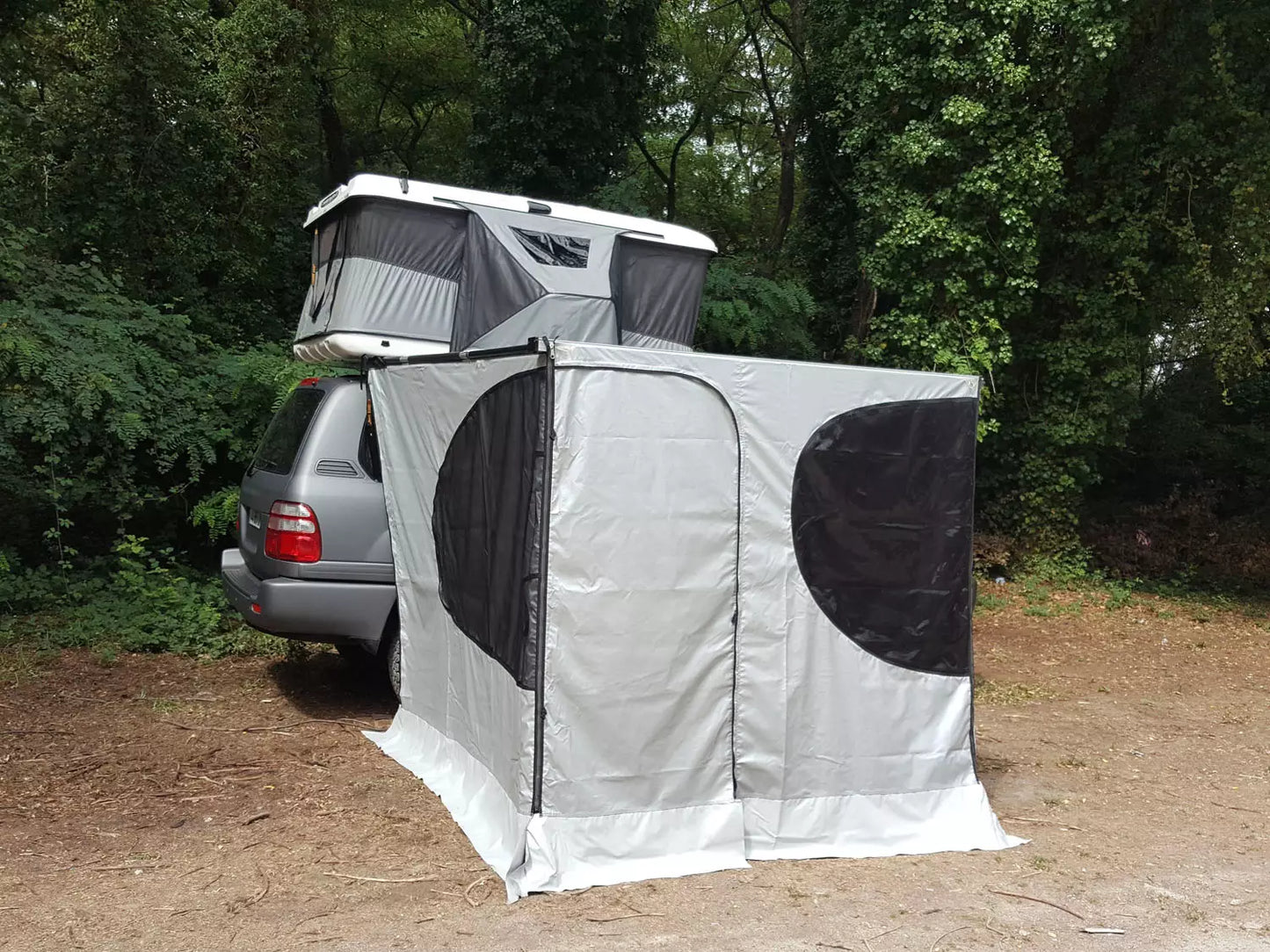 James Baroud Classic Awning walls