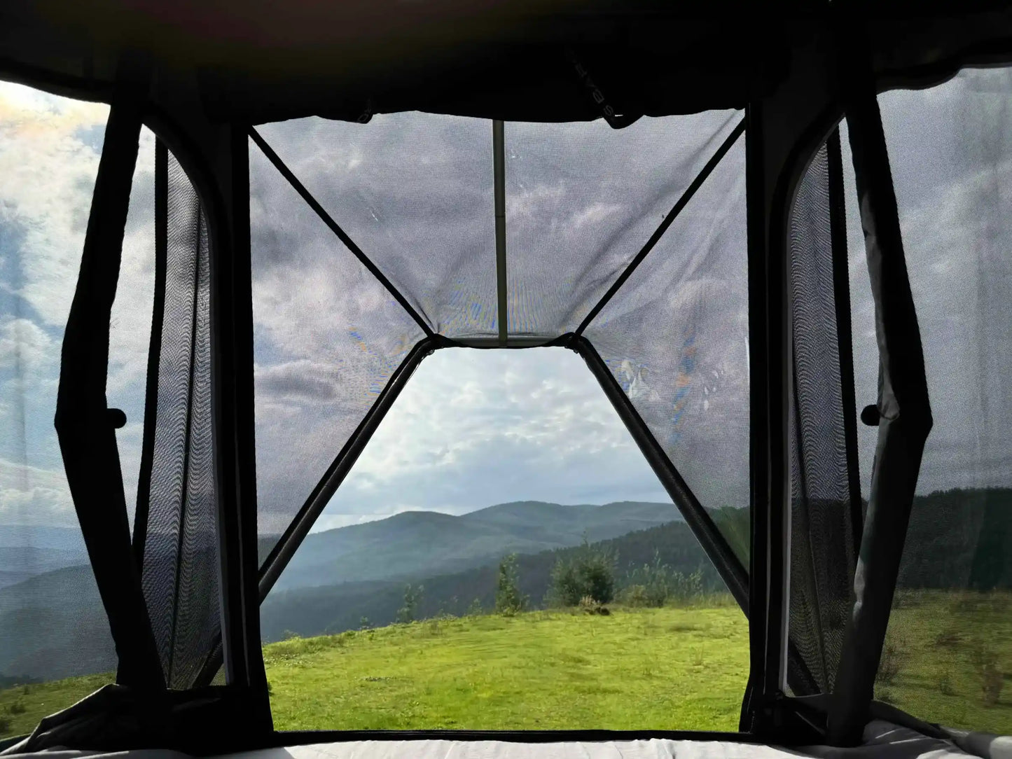 James Baroud Nova L Rain Shade