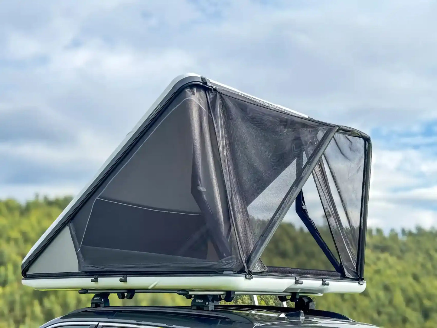 James Baroud Nova L Rain Shade